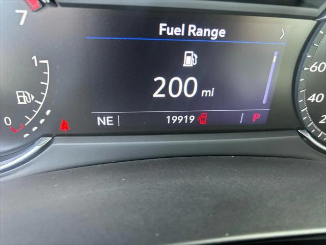 2023 Cadillac XT4 FWD Premium Luxury