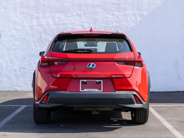 2022 Lexus UX 250h 250h