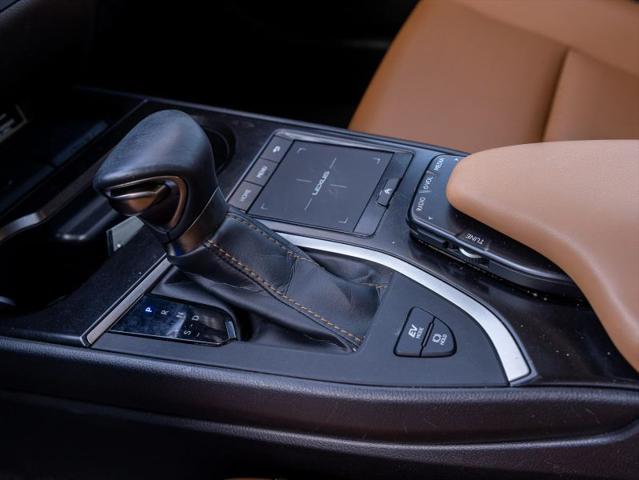 2022 Lexus UX 250h 250h
