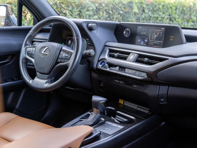 2022 Lexus UX 250h 250h
