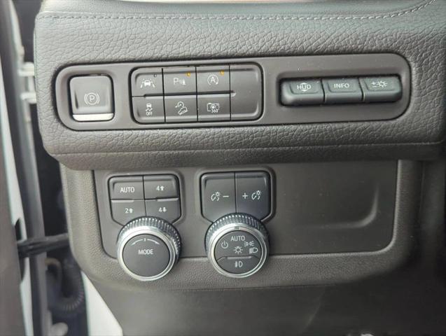 2023 GMC Yukon XL 4WD Denali