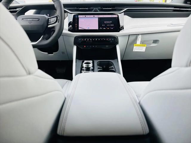 2026 Jeep Cherokee Overland 4x4