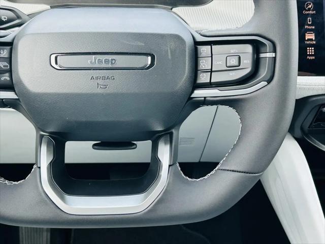 2026 Jeep Cherokee Laredo 4x4