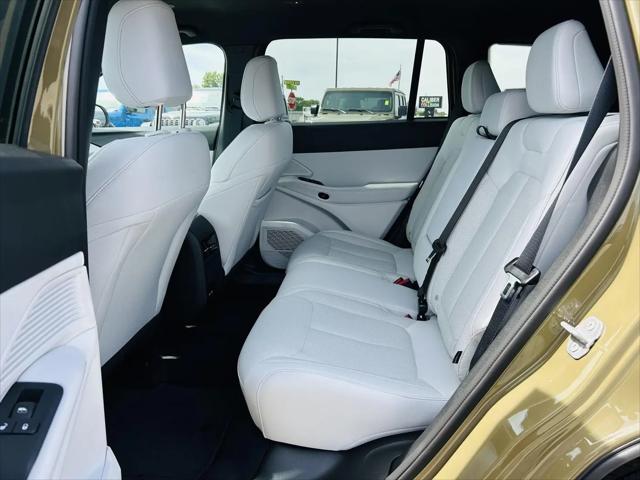 2026 Jeep Cherokee Laredo 4x4