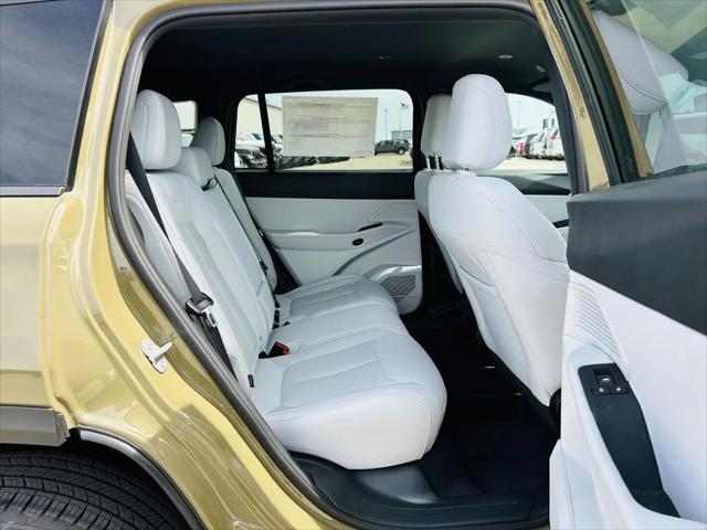 2026 Jeep Cherokee Laredo 4x4