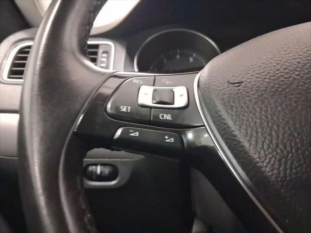 2015 Volkswagen Jetta 1.8T SE