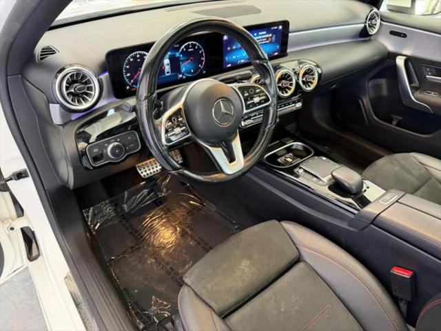 2022 Mercedes-Benz A 220 4MATIC