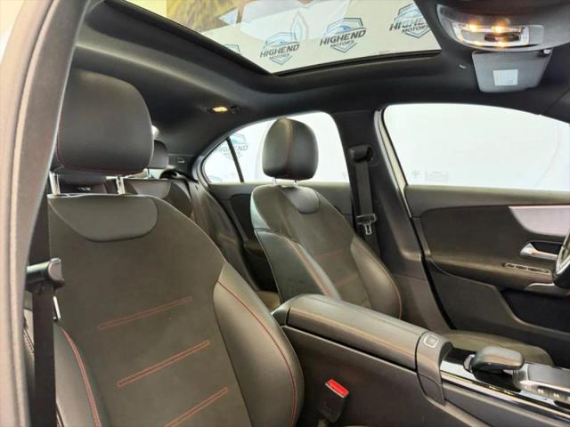 2022 Mercedes-Benz A 220 4MATIC