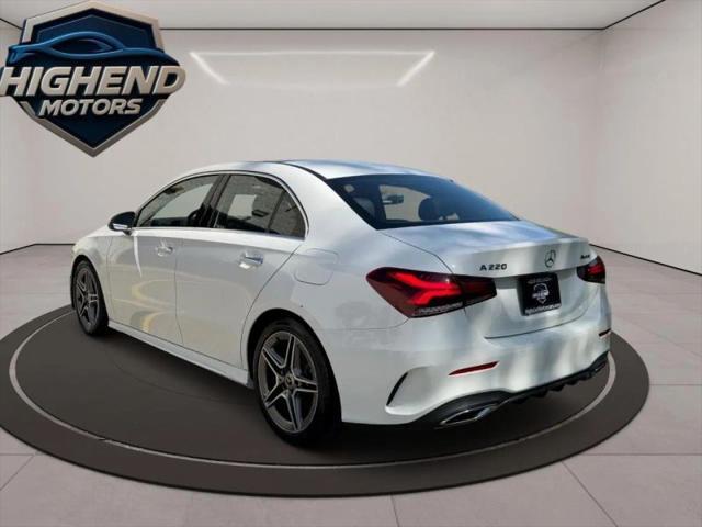 2022 Mercedes-Benz A 220 4MATIC