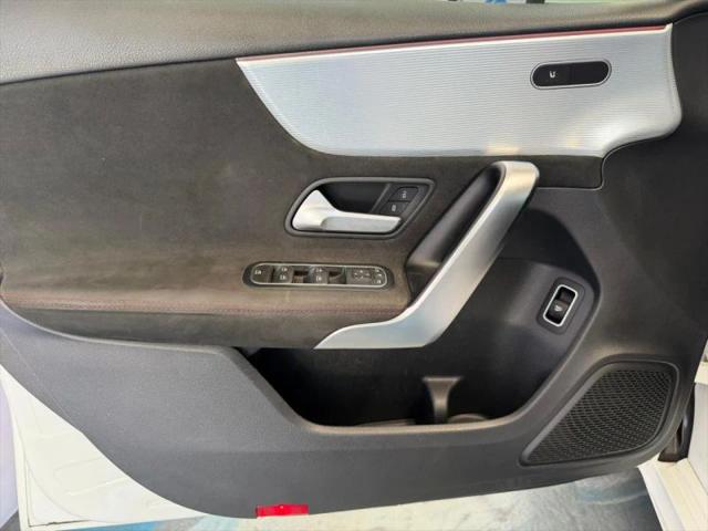 2022 Mercedes-Benz A 220 4MATIC