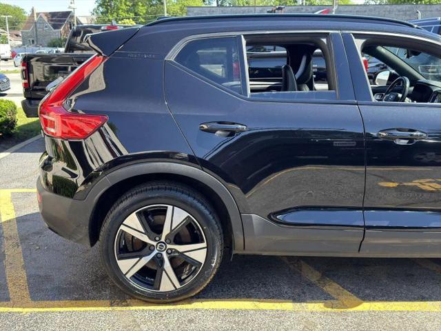 2021 Volvo XC40 Recharge Pure Electric P8