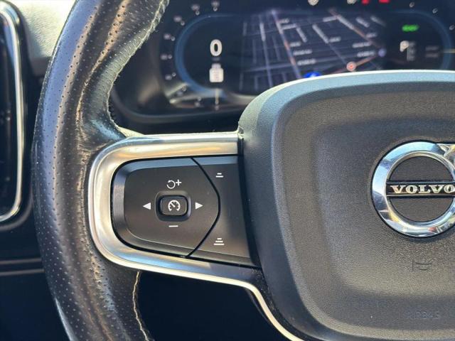2021 Volvo XC40 Recharge Pure Electric P8