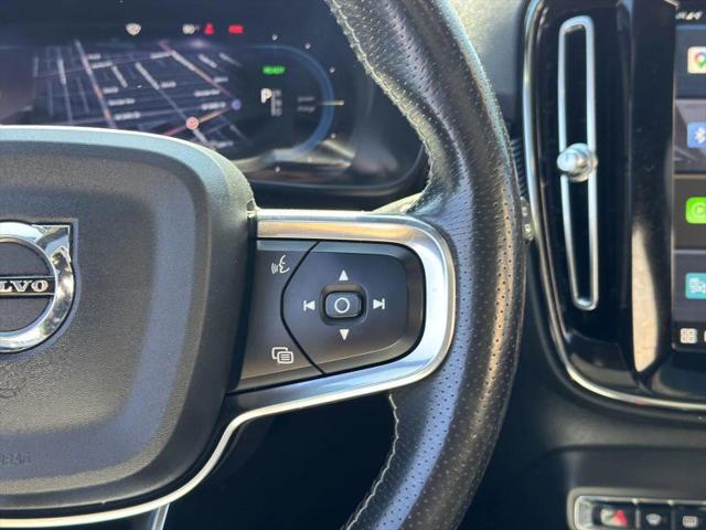 2021 Volvo XC40 Recharge Pure Electric P8