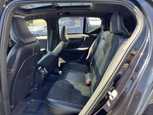 2021 Volvo XC40 Recharge Pure Electric P8