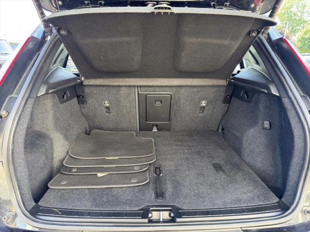 2021 Volvo XC40 Recharge Pure Electric P8
