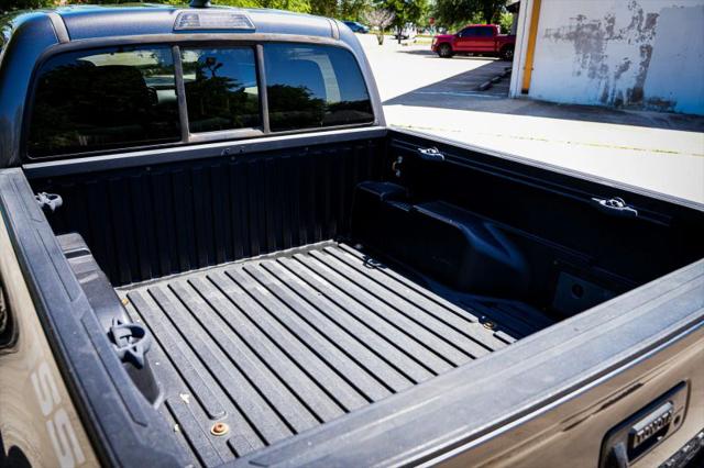 2019 Toyota Tacoma SR