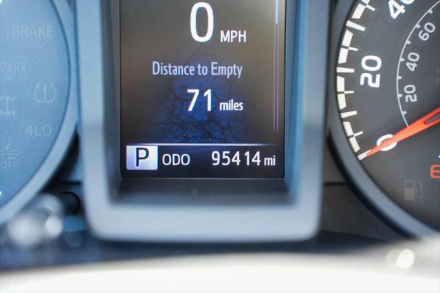 2019 Toyota Tacoma SR