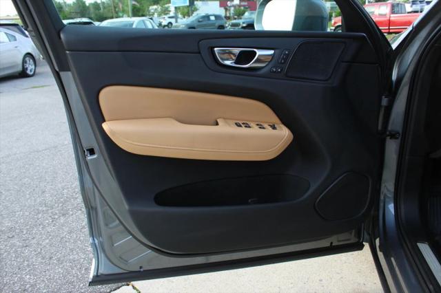 2021 Volvo XC60 T5 Inscription