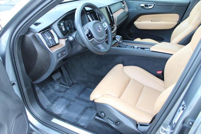 2021 Volvo XC60 T5 Inscription
