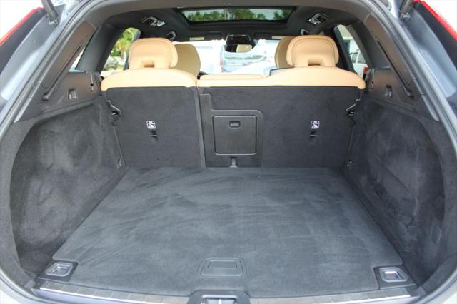 2021 Volvo XC60 T5 Inscription