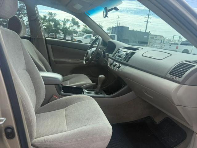 2002 Toyota Camry LE