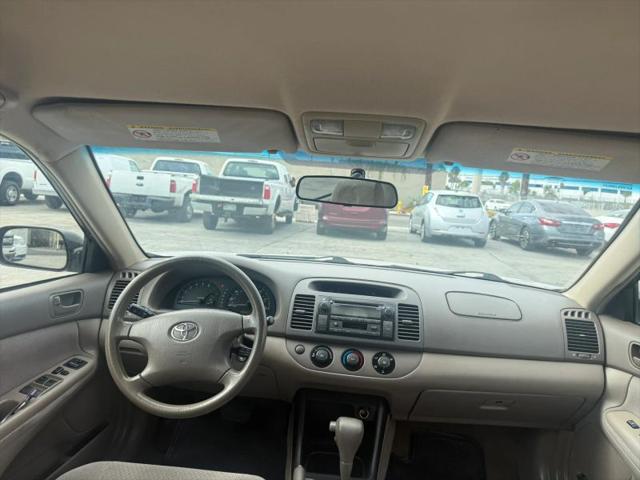 2002 Toyota Camry LE