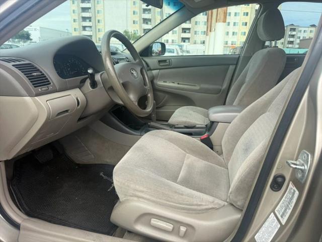 2002 Toyota Camry LE