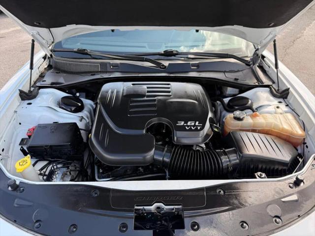 2020 Dodge Charger SXT RWD