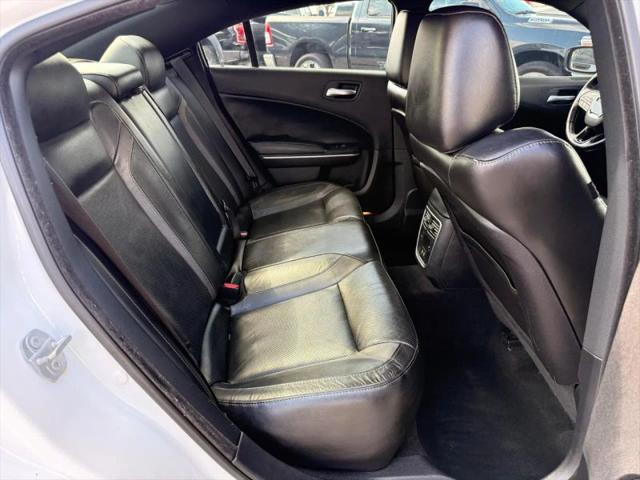 2020 Dodge Charger SXT RWD
