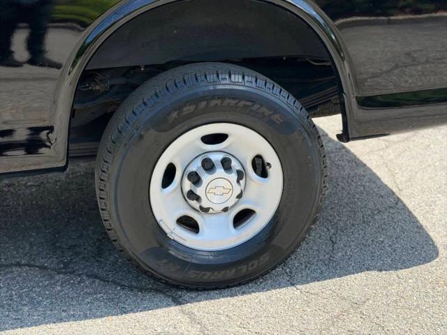 2019 Chevrolet Express LS