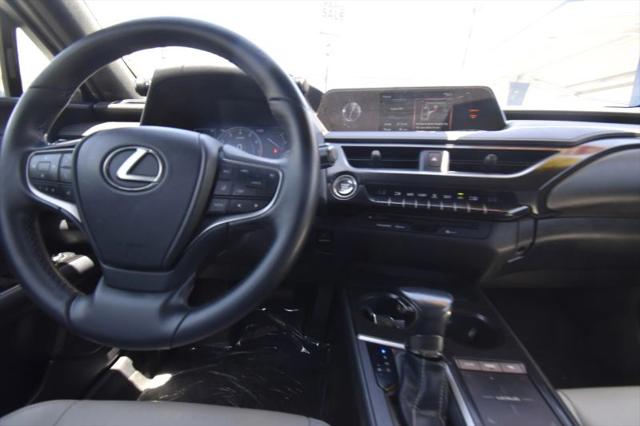 2019 Lexus UX 200 Luxury