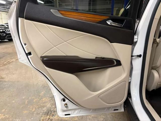 2017 Lincoln MKC Select