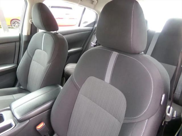 2024 Nissan Sentra SV Xtronic CVT