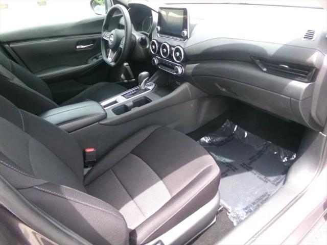 2024 Nissan Sentra SV Xtronic CVT