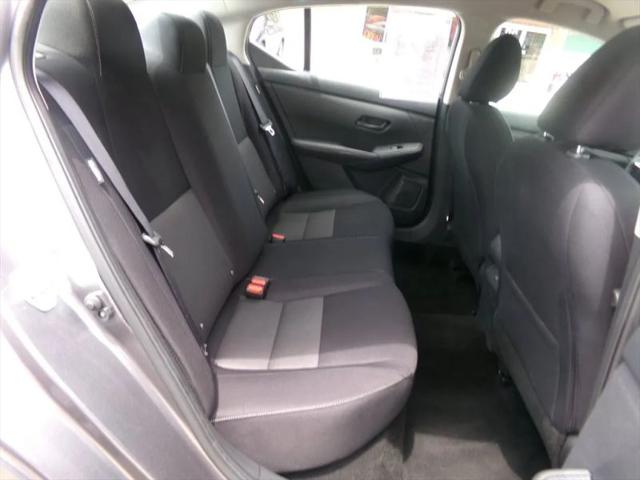 2024 Nissan Sentra SV Xtronic CVT
