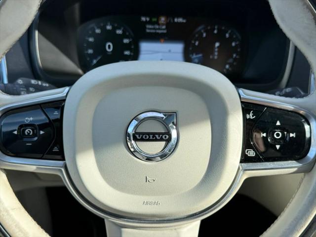 2017 Volvo XC90 T6 Momentum
