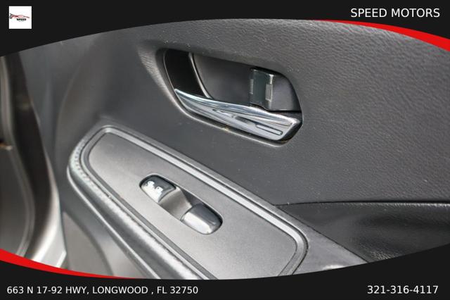 2021 Nissan Versa SV Xtronic CVT