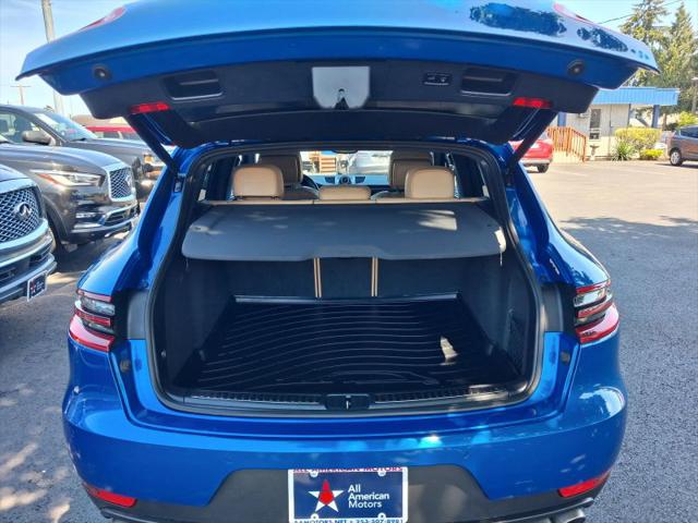 2017 Porsche Macan S