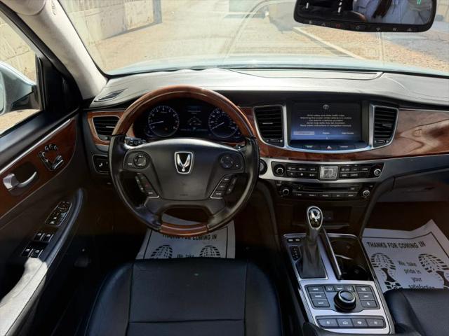 2014 Hyundai Equus Signature