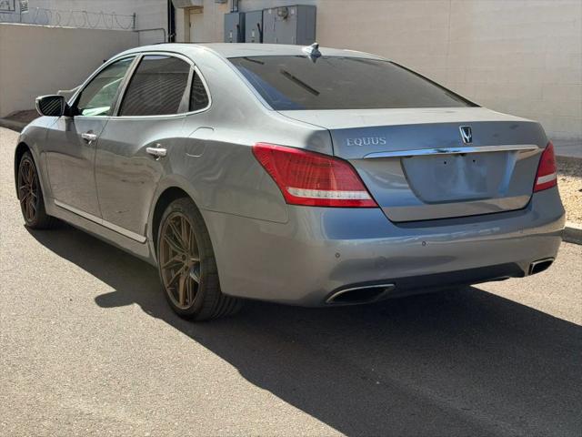 2014 Hyundai Equus Signature