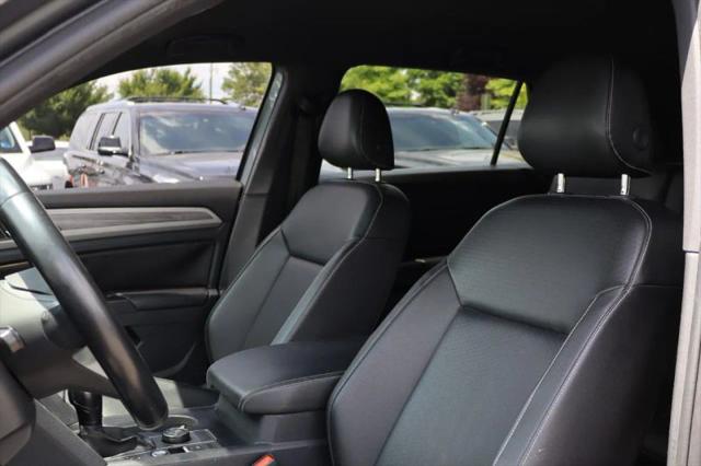 2020 Volkswagen Atlas Cross Sport 2.0T SE