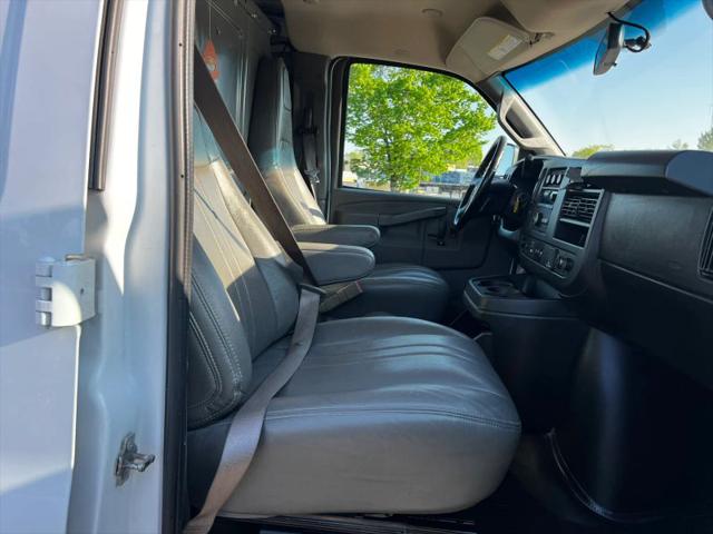2022 Chevrolet Express Cargo Van RWD 2500 Regular Wheelbase WT