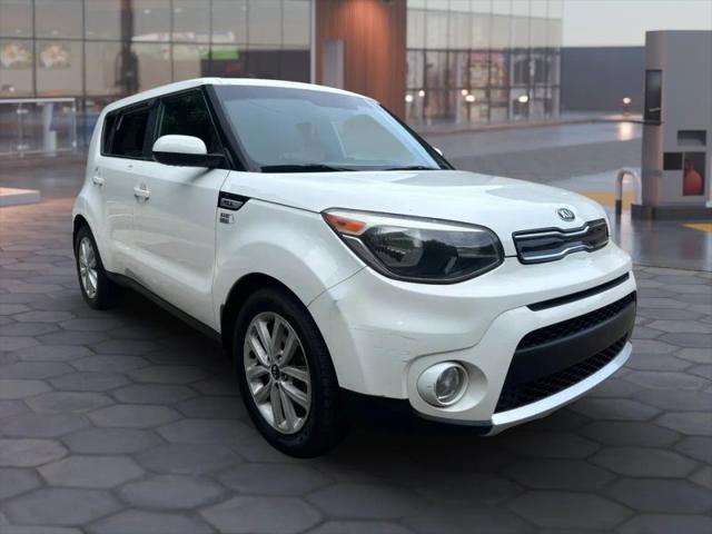 2017 Kia Soul +