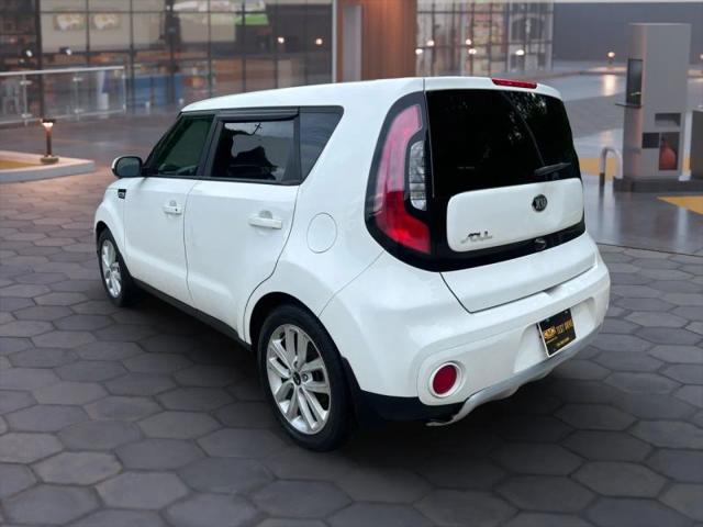 2017 Kia Soul +