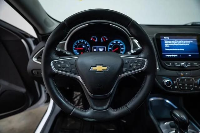 2022 Chevrolet Malibu FWD LT
