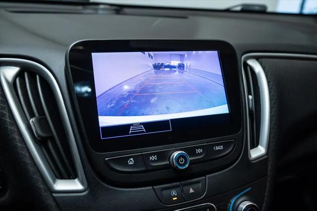 2022 Chevrolet Malibu FWD LT