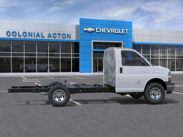 2026 Chevrolet Express Cutaway Work Van