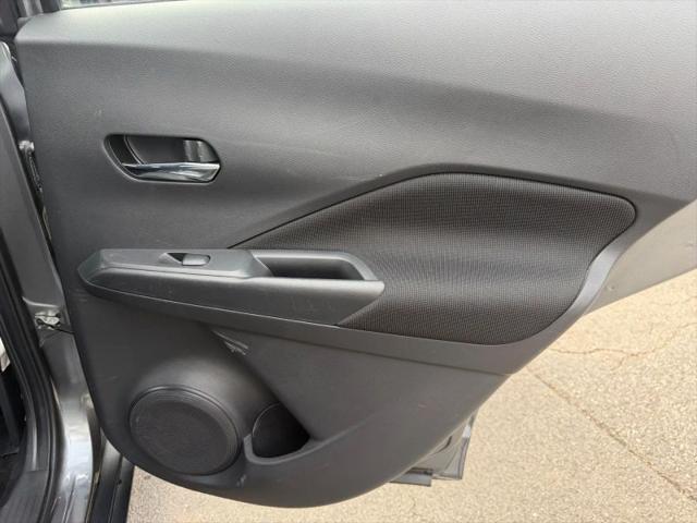 2023 Nissan Kicks SV Xtronic CVT
