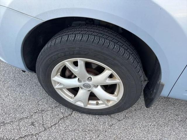 2011 Nissan Rogue SV