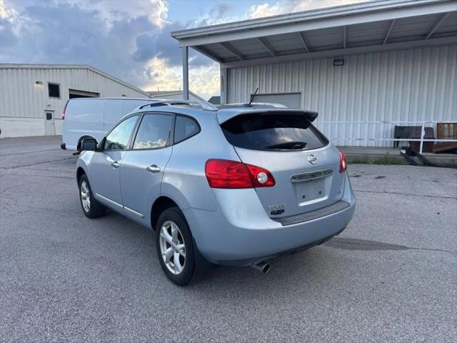 2011 Nissan Rogue SV